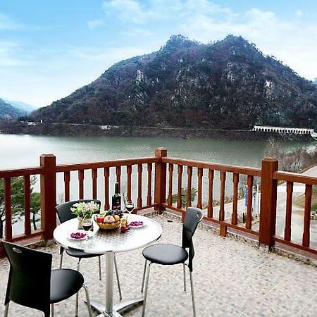 Lahoya Pension Chuncheon Dış mekan fotoğraf